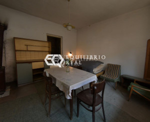 (PREDANÝ) 2 - izbový rodinný dom s krásnym veľkým pozemkom