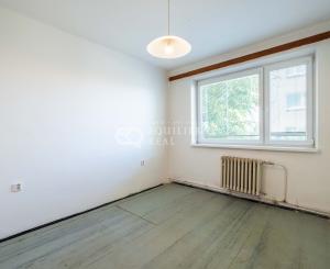 (PREDANÝ) NA PREDAJ 3-IZBOVÝ TEHLOVÝ BYT LUČENEC