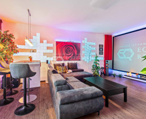 (PREDANÝ) EXKLUZÍVNY PREDAJ - MODERNÁ DELUXE 2-GARSÓNKA V PETRŽALKE