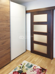 (PRENAJATÉ) PRENÁJOM 2 IZBOVÉHO BYTU NA MIŠKOVECKEJ ULICI