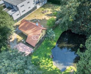 NA PREDAJ VÝNIMOČNÝ REKREAČNÝ DOM S UMELECKÝM NÁDYCHOM