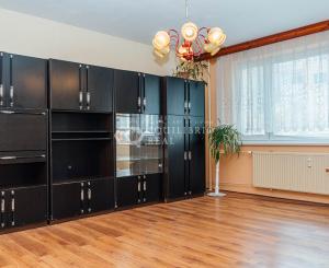 (PREDANÝ) VEĽKÝ 3-IZBOVÝ BYT V PÔVODNOM STAVE NA KVP V KOŠICIACH