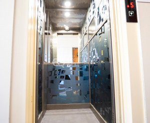 (PREDANÝ) 1,5 IZBOVÝ BYT NAD JAZEROM