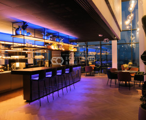 PRENÁJOM - PRESTÍŽNE KANCELÁRIE NA 28. POSCHODÍ NIVY TOWER