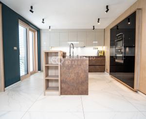 VILADOM KRÁSNA S RUKOPISOM ARCHITEKTA