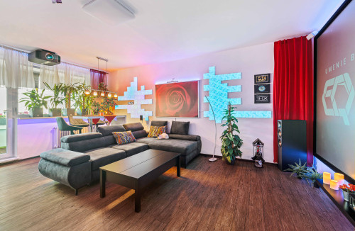 (PREDANÝ) EXKLUZÍVNY PREDAJ - MODERNÁ DELUXE 2-GARSÓNKA V PETRŽALKE