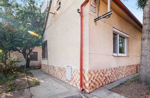 (PREDANÝ) EXKLUZÍVNY PREDAJ - 3-IZBOVÝ DOM BLÍZKO CENTRA TRNAVY