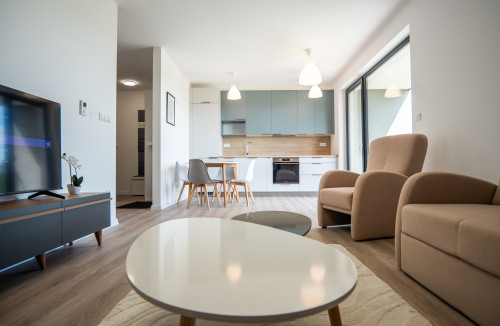 (PRENAJATÉ) PRENÁJOM MODERNÉHO 2 IZBOVÉHO BYTU S TERASOU V NOVOSTAVBE