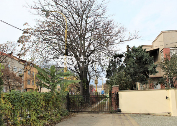 PARKOVACIE MIESTA V CENTRE MESTA KOŠICE