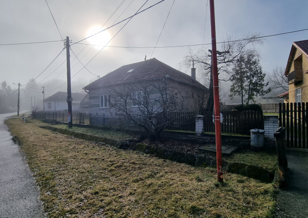 (REZERVOVANÉ) DOM, USADLOSŤ V POLINEJ