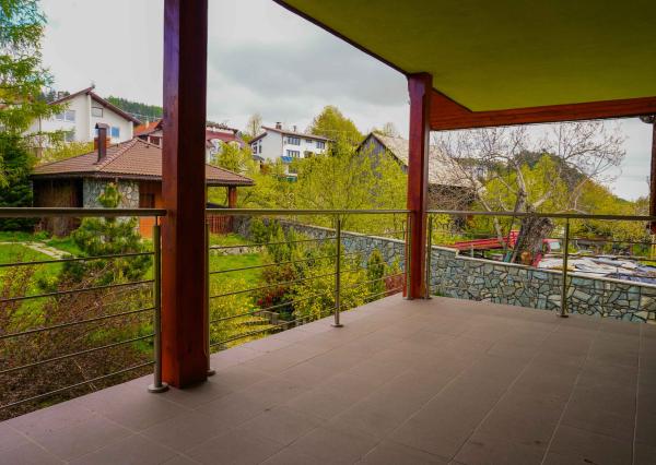 (ZRUŠENÝ) VILA GÁNOVCE - WELLNESS & FITNESS POD JEDNOU STRECHOU