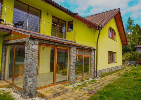 (ZRUŠENÝ) VILA GÁNOVCE - WELLNESS & FITNESS POD JEDNOU STRECHOU