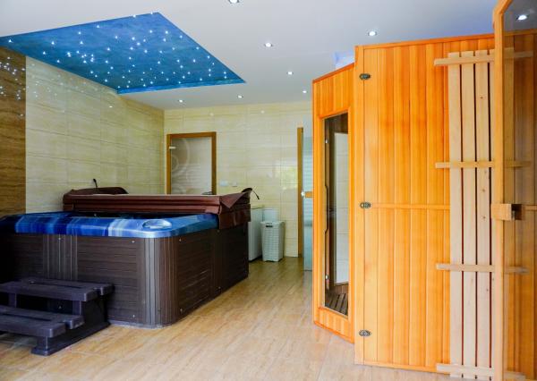 (ZRUŠENÝ) VILA GÁNOVCE - WELLNESS & FITNESS POD JEDNOU STRECHOU