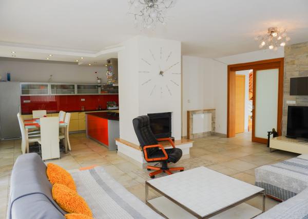 (ZRUŠENÝ) VILA GÁNOVCE - WELLNESS & FITNESS POD JEDNOU STRECHOU
