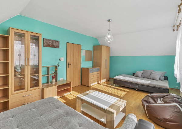 EXKLUZÍVNY PREDAJ - 4-IZBOVÝ DOM - VEĽKÉ ÚĽANY