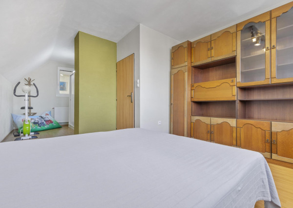 EXKLUZÍVNY PREDAJ - 4-IZBOVÝ DOM - VEĽKÉ ÚĽANY