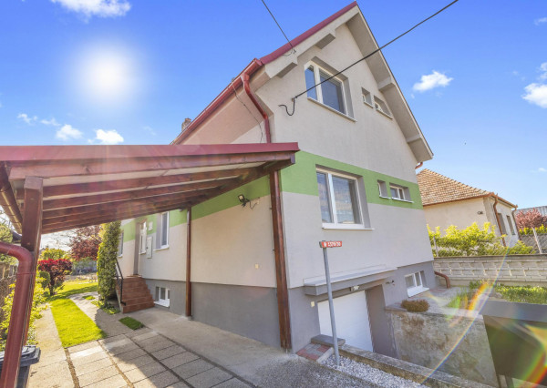 EXKLUZÍVNY PREDAJ - 4-IZBOVÝ DOM - VEĽKÉ ÚĽANY