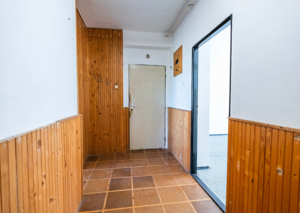 (PREDANÝ) NA PREDAJ 3-IZBOVÝ TEHLOVÝ BYT LUČENEC