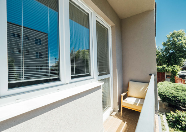 (PREDANÝ) NA PREDAJ 3-IZBOVÝ TEHLOVÝ BYT LUČENEC