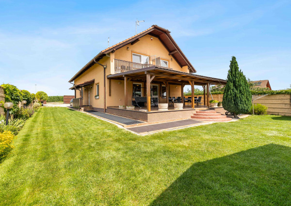 PREDAJ - 10-IZBOVÝ DOM - PENZIÓN - PODHÁJSKA