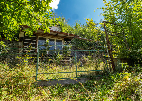 (TVORBA NOVEJ INZERCIE) UCHMATNITE SI ZÁHRADU V NIŽNOM KLÁTOVE ZA SKVELÚ CENU