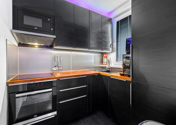 (PREDANÝ) EXKLUZÍVNY PREDAJ - MODERNÁ DELUXE 2-GARSÓNKA V PETRŽALKE