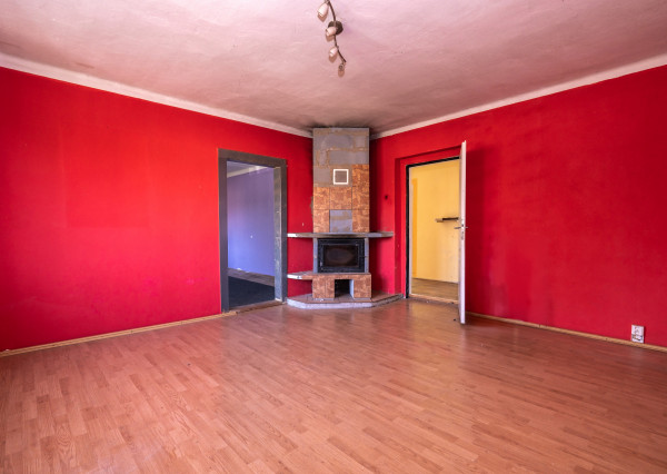 VÝHODNÁ PONUKA - RODINNÝ DOM NA PREDAJ V ZEMPLÍNSKEJ TEPLICI