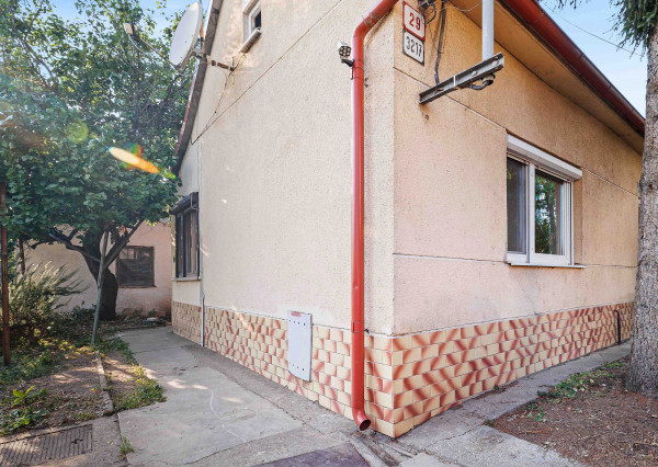 (PREDANÝ) EXKLUZÍVNY PREDAJ - 3-IZBOVÝ DOM BLÍZKO CENTRA TRNAVY