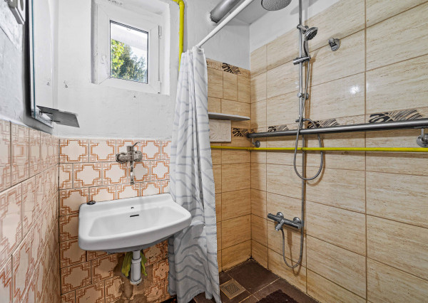 (PREDANÝ) EXKLUZÍVNY PREDAJ - 3-IZBOVÝ DOM BLÍZKO CENTRA TRNAVY