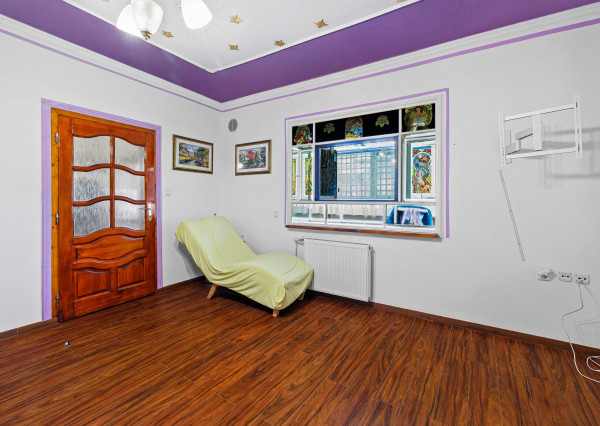 PREDAJ - 60-ÁROVÝ INVESTIČNÝ POZEMOK S DOMOM - VRAKÚŇ