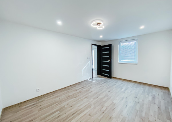 (PAUZA) PREDAJ NOVOSTAVBY RODINNÉHO DOMU V JANÍKU