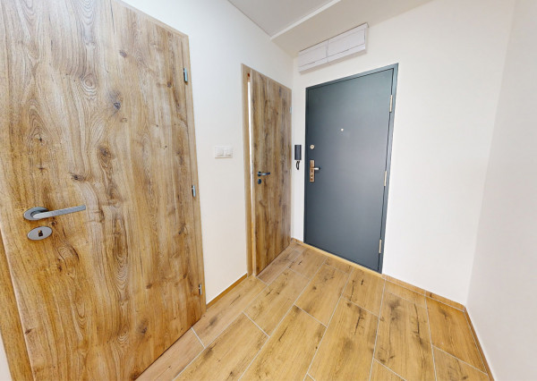 MODERNÝ 2 IZBOVÝ BYT S JEDINEČNÝM VÝHĽADOM NA PRENÁJOM