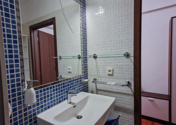 (PRENAJATÉ) 3-IZBOVÝ BYT PRI SLNEČNICIACH NA PRENÁJOM