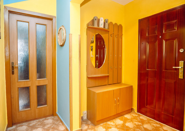 (PREDANÝ) ŠIKOVNÝ 2 IZBOVÝ BYT NA KVP – SKVELÁ CENA, VÝBORNÁ LOKALITA