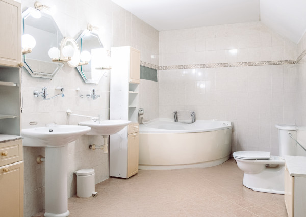 UNIKÁTNA VILA S PRESTÍŽNOU ADRESOU V MOLDAVE