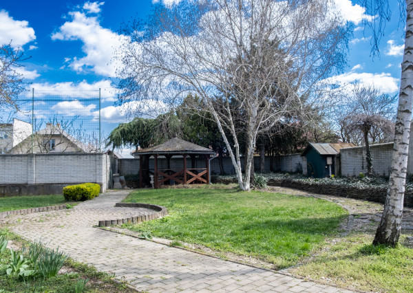 UNIKÁTNA VILA S PRESTÍŽNOU ADRESOU V MOLDAVE