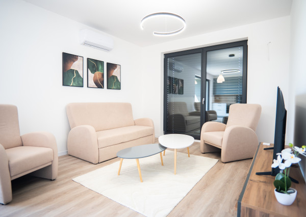 (PRENAJATÉ) PRENÁJOM MODERNÉHO 2 IZBOVÉHO BYTU S TERASOU V NOVOSTAVBE