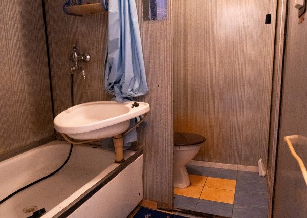 (PREDANÉ) GARZÓNKA NA PREDAJ S LODŽIOU – KOŠICE FURČA