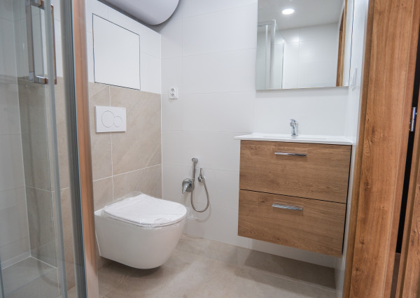 TOP CENOVÁ PONUKA - 3 IZBOVÝ BYT PO REKONŠTRUKCII V ŠACI