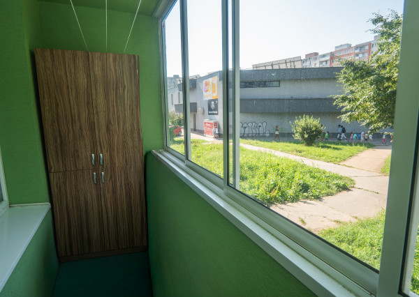 ZNÍŽENÁ CENA ZA 3 IZBOVÝ BYT NA URALSKEJ - SKVELÁ VOĽBA