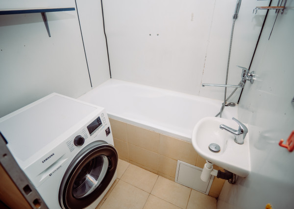 ZNÍŽENÁ CENA ZA 3 IZBOVÝ BYT NA URALSKEJ - SKVELÁ VOĽBA