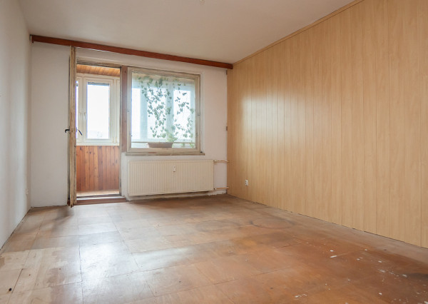 (REZERVOVANÉ) 3 IZBOVÝ BYT JANTÁROVÁ, KOŠICE - JUH