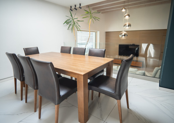 VILADOM KRÁSNA S RUKOPISOM ARCHITEKTA