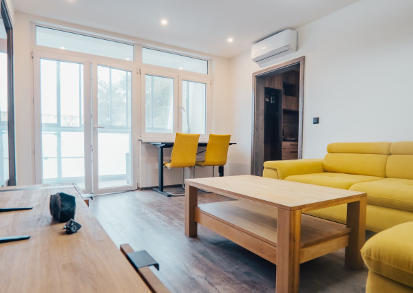 REZERVOVANÝ - 3 IZBOVÝ BYT PO REKONŠTRUKCII KOŠICE TERASA