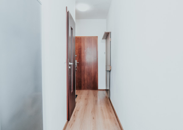 MODERNÝ 1 IZBOVÝ BYT NA POVAŽSKEJ ULICI, KOŠICE - ZÁPAD