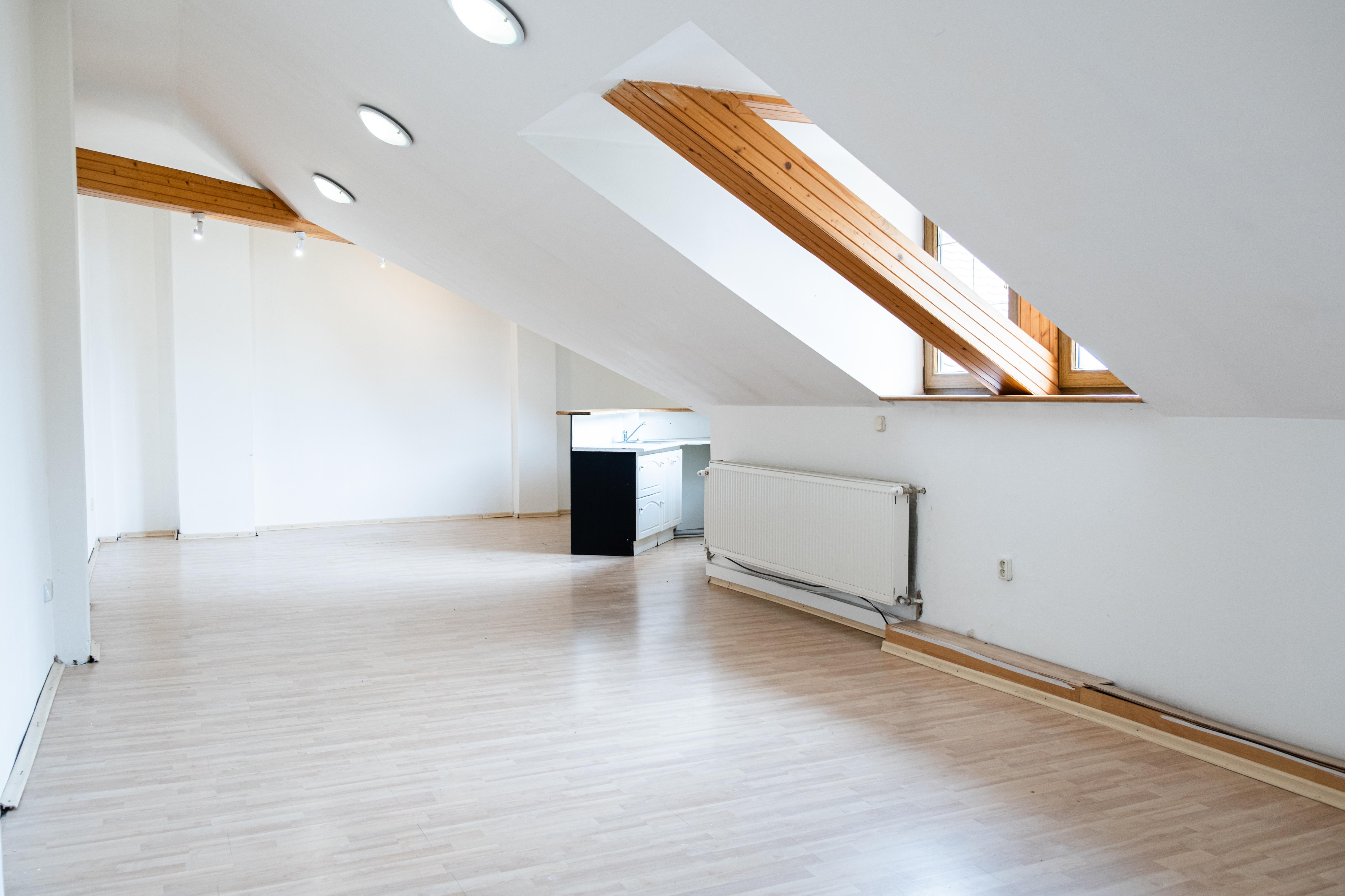 PRENÁJOM PRIESTOROV NA DOMINIKÁNSKOM NÁMESTÍ V KOŠICIACH