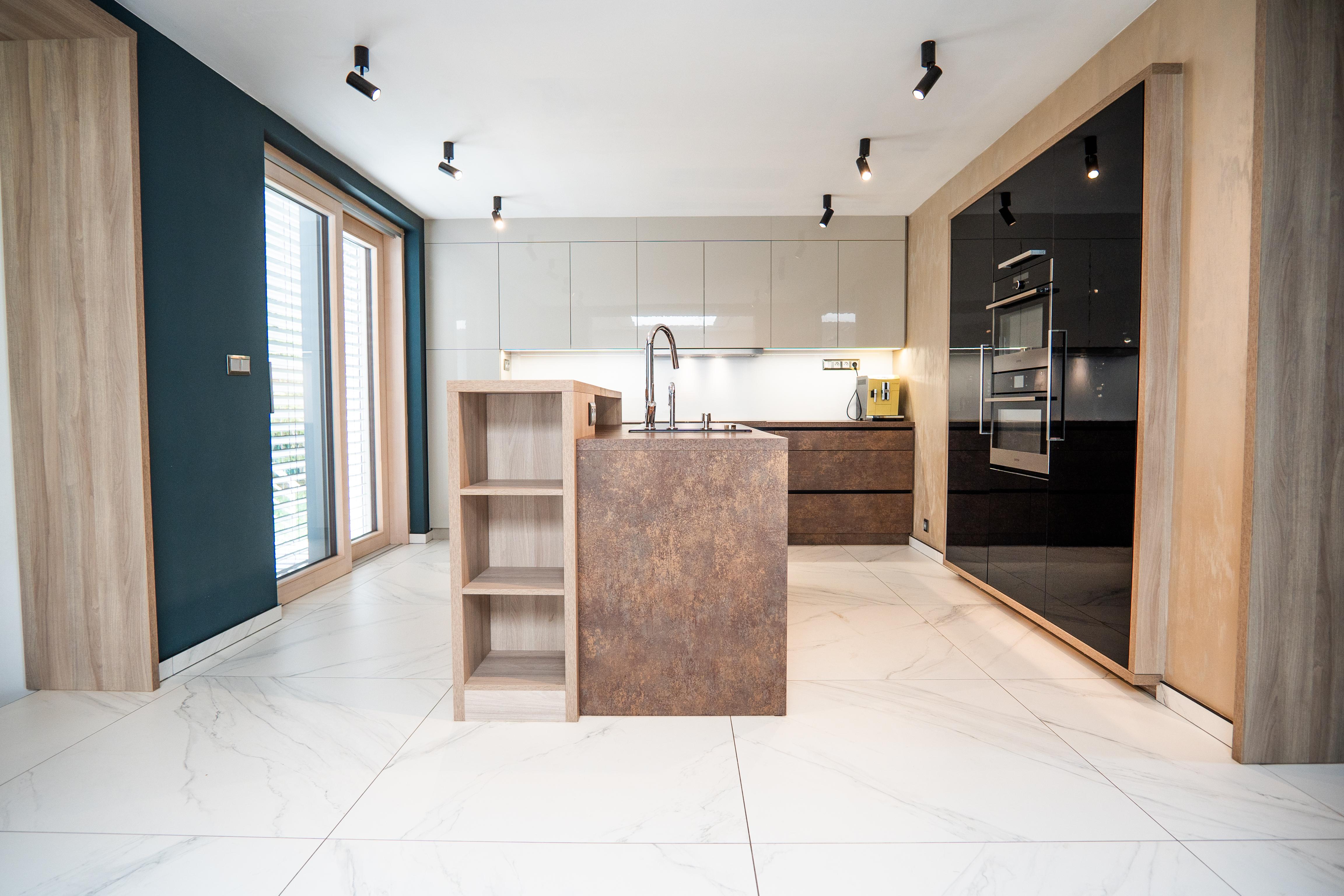 VILADOM KRÁSNA S RUKOPISOM ARCHITEKTA